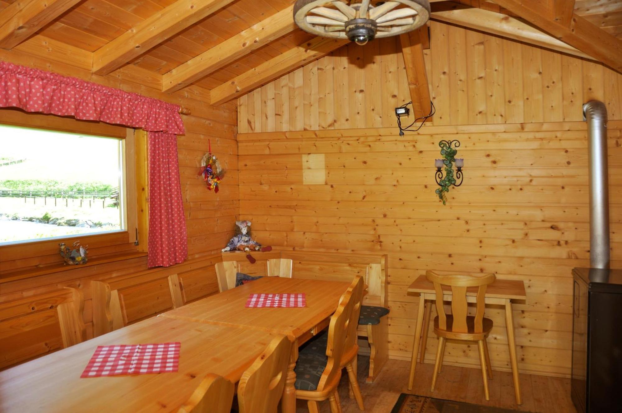 Готель Haus Alpenruh Санкт-Леонгард-ім-Пітцталь Екстер'єр фото